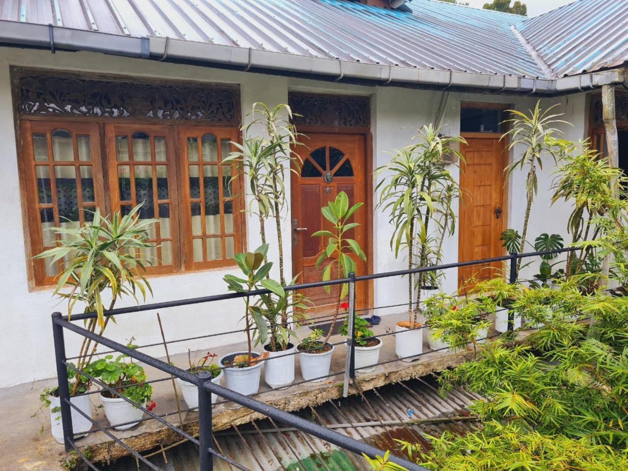 Sasru Holiday Home Nuwara Eliya Kültér fotó